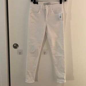 NWT Joe’s Jeans white skinny crop jeans